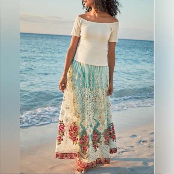 Soft Surroundings Analisa Lacy Embroidered Maxi Full Skirt Size PM Boho Beachy - Picture 1 of 15